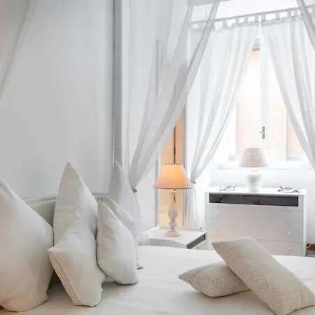 Flat 15 Guests - Trastevere Campo Dei Fiori Luxury Lisboa