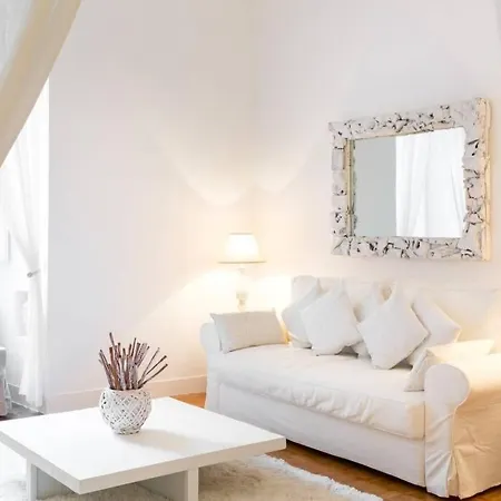 Daire Flat 15 Guests - Trastevere Campo Dei Fiori Luxury Lisboa