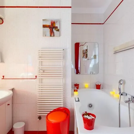 Daire Flat 15 Guests - Trastevere Campo Dei Fiori Luxury Lisboa
